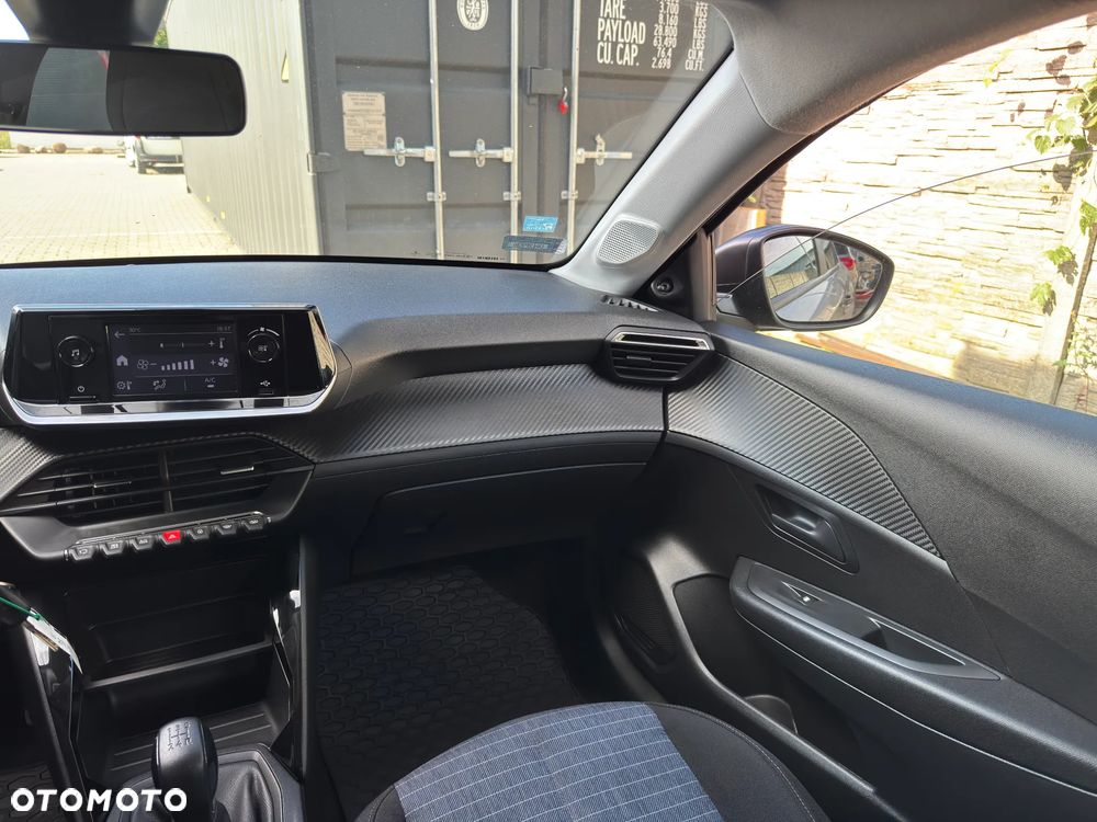 Peugeot 208 1.2 PureTech Like S&S - 23