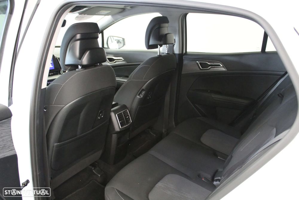 Kia Sportage 1.6 T-GDI Drive - 24