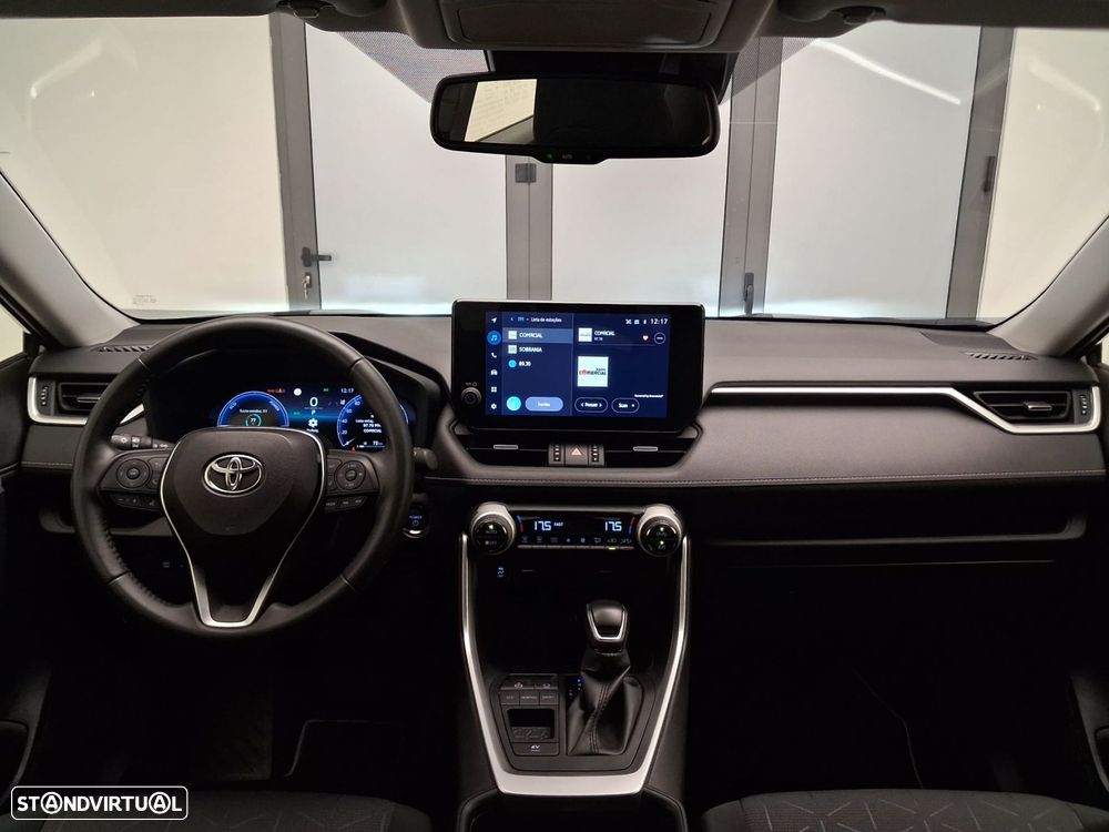 Toyota RAV4 - 18