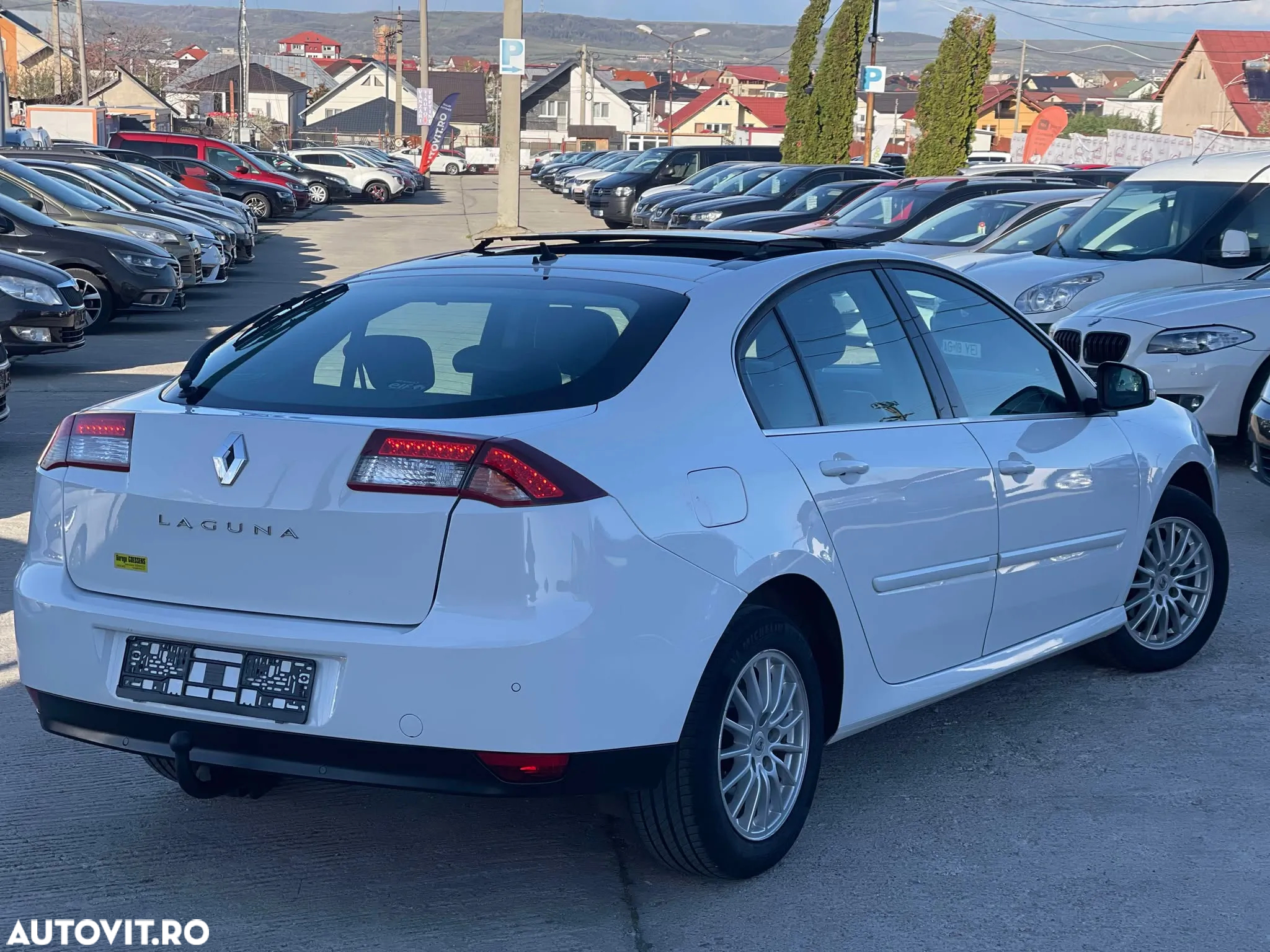 Renault Laguna Grandtour dCi 110 FAP Paris Business - 4