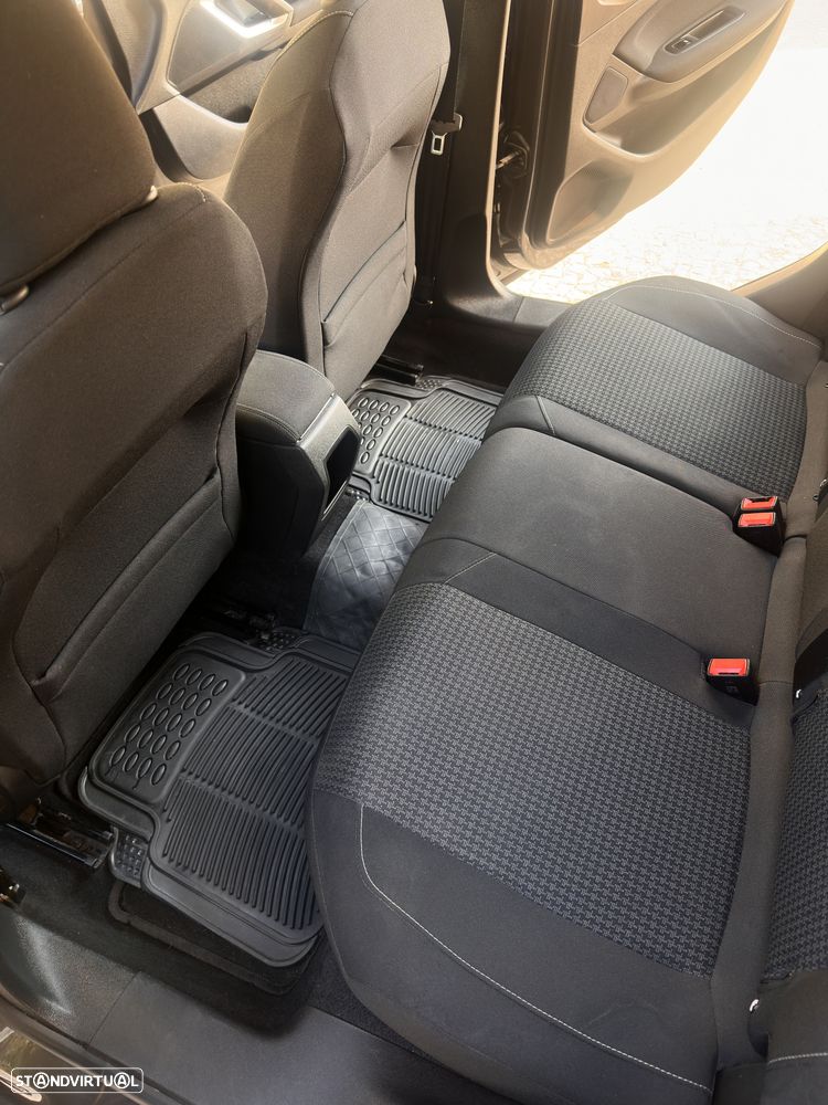 Peugeot 308 SW 1.5 BlueHDi Allure - 23