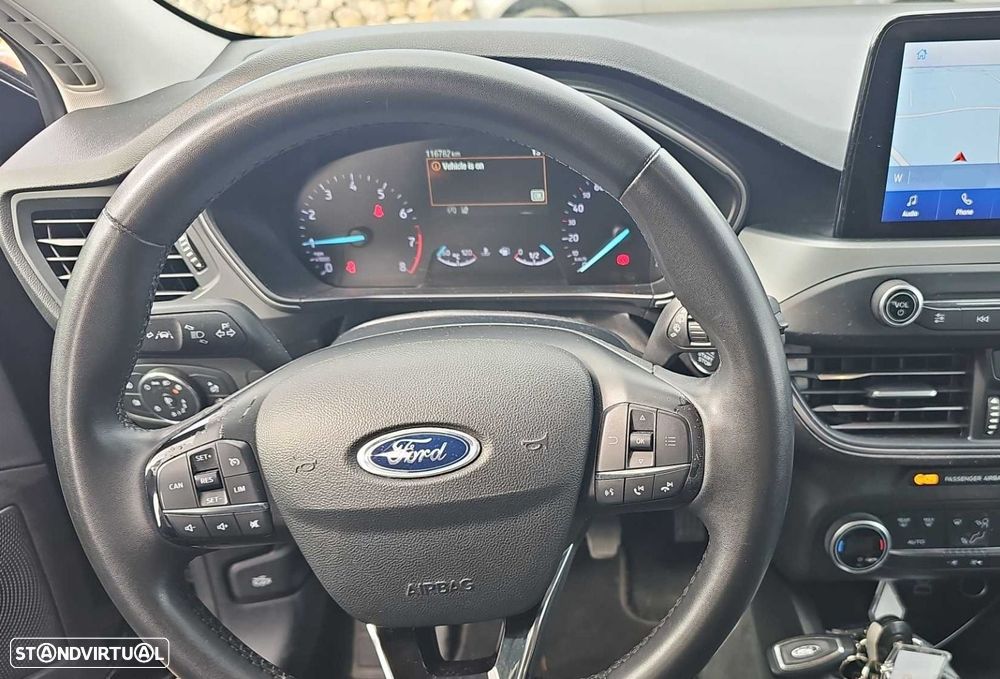 Ford Focus 1.0 EcoBoost MHEV Connected Design - 5