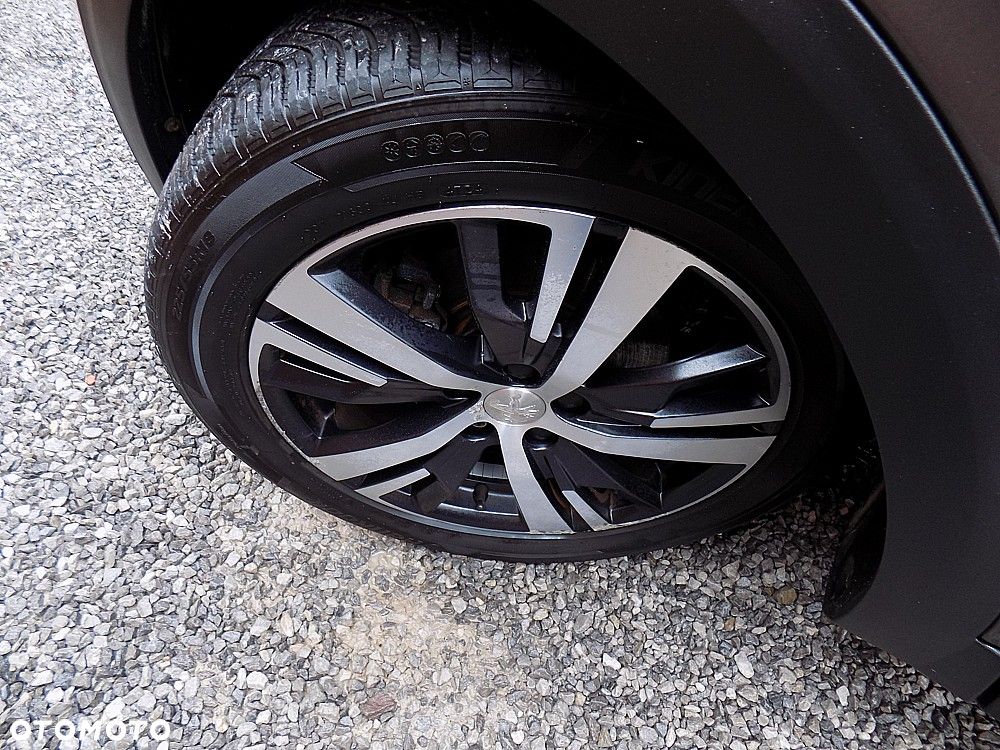 Peugeot 3008 PureTech 130 Stop & Start GPF EAT8 Allure Business-Paket - 34