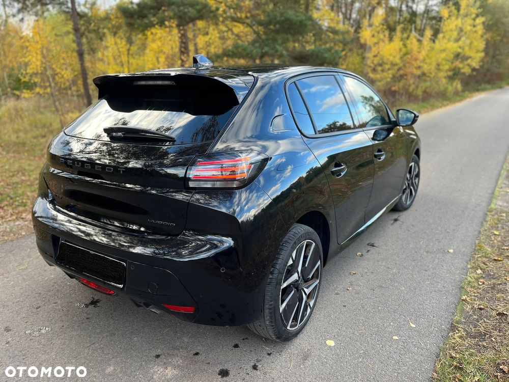 Peugeot 208 1.2 mHEV Allure - 16