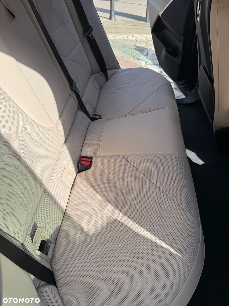 BMW iX xDrive40 76.6kWh - 6