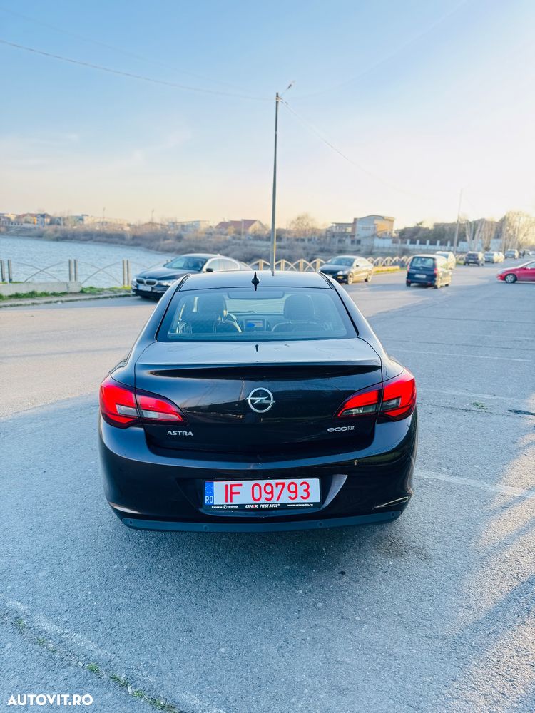 Opel Astra 1.7 CDTI DPF ecoFLEX Start/Stop 99g Edition - 3