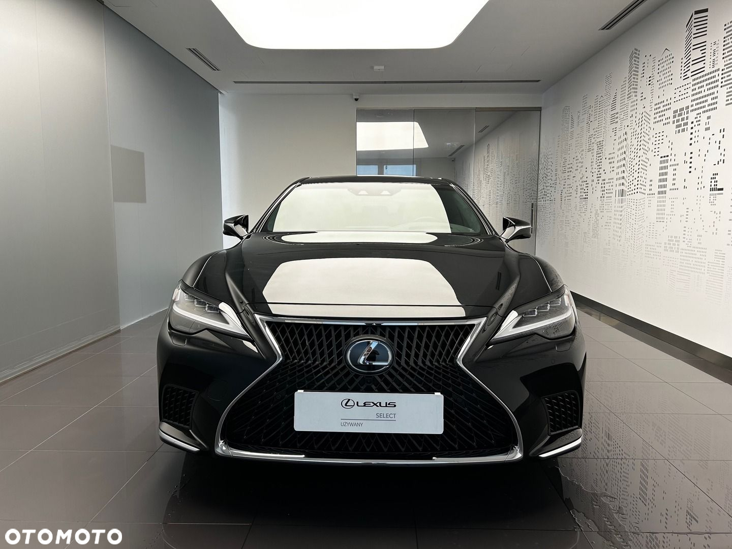 Lexus LS - 2
