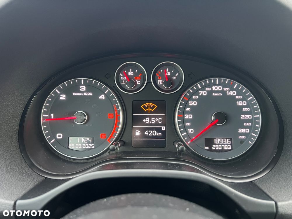 Audi A3 2.0 TDI DPF S line Sportpaket - 40