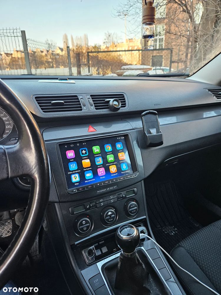 Volkswagen Passat 1.9 TDI Comfortline - 12