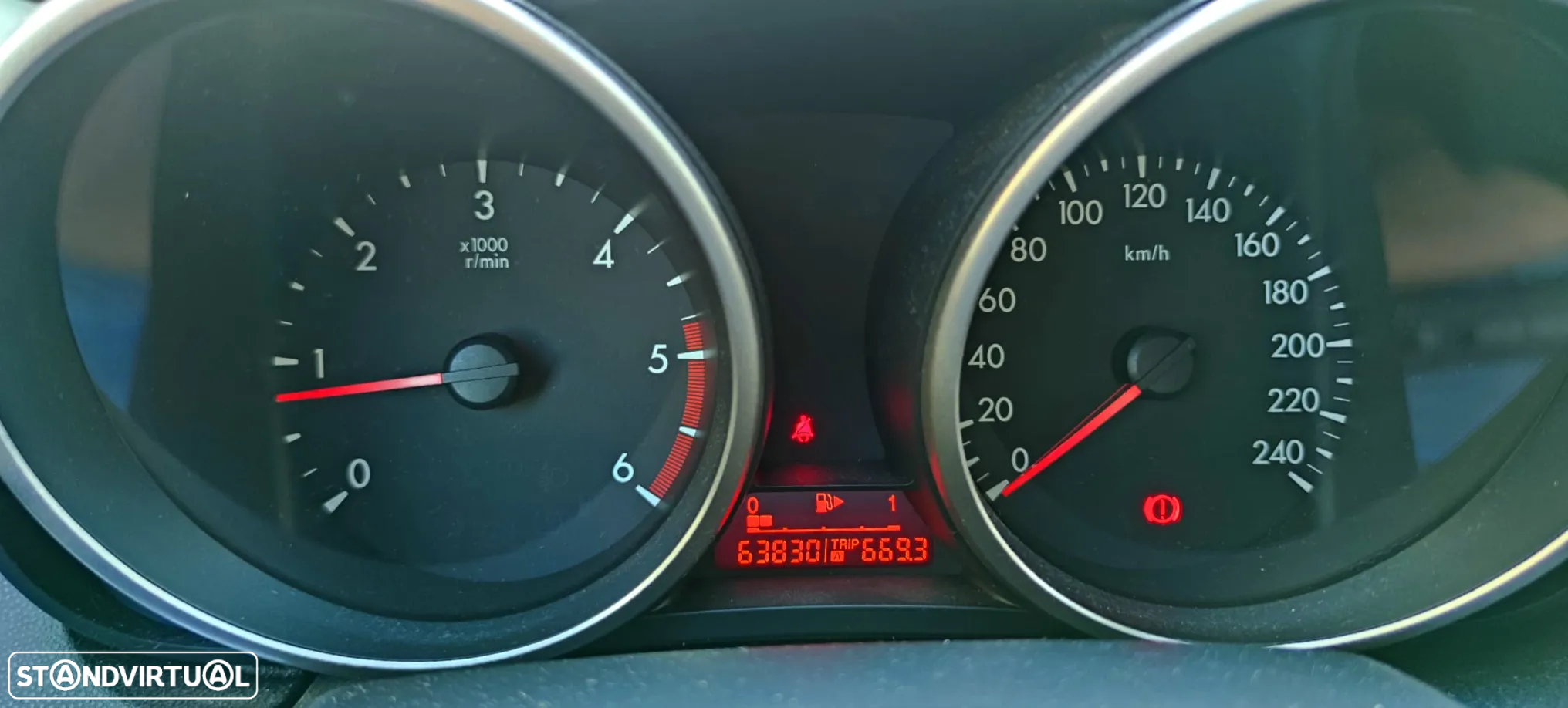 Mazda 3 MZ-CD 1.6 Sport - 5