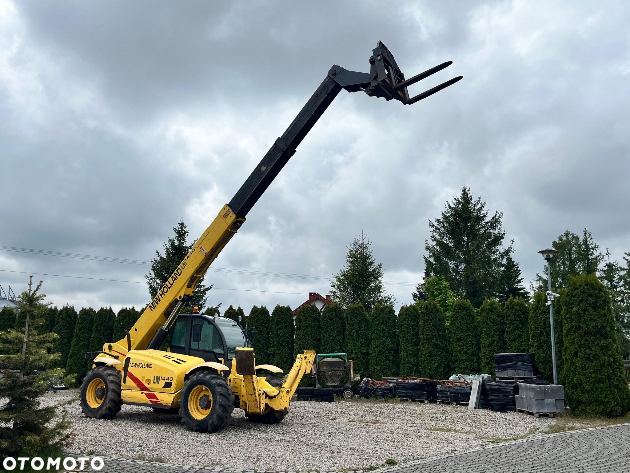 New Holland LM 1440 - 1
