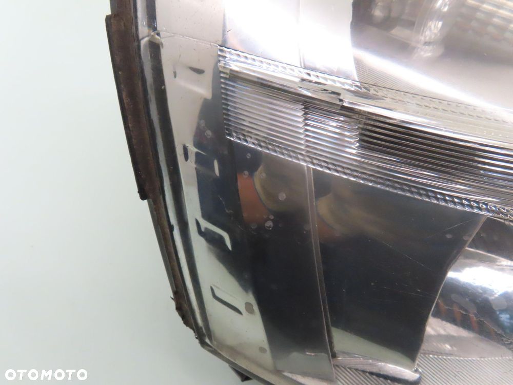 LAMPA PRAWA PRZEDNIA PEUGEOT PARTNER I LIFT - 8