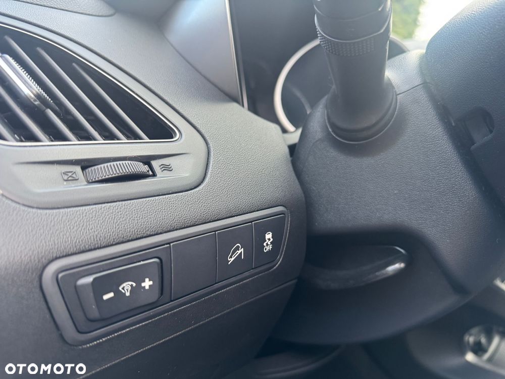 Hyundai ix35 1.6 2WD Style - 18