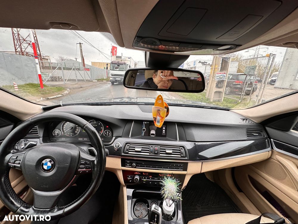 BMW Seria 5 520d xDrive - 6