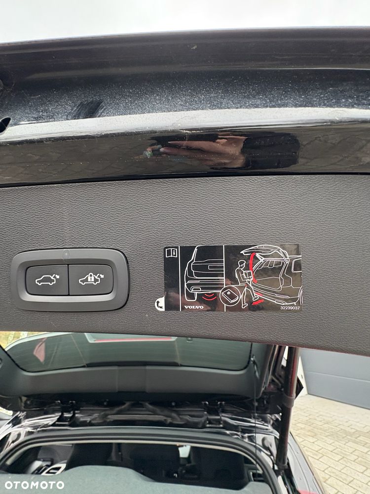 Volvo XC 40 T4 Plug-In Hybrid Inscription Expression Pro - 27