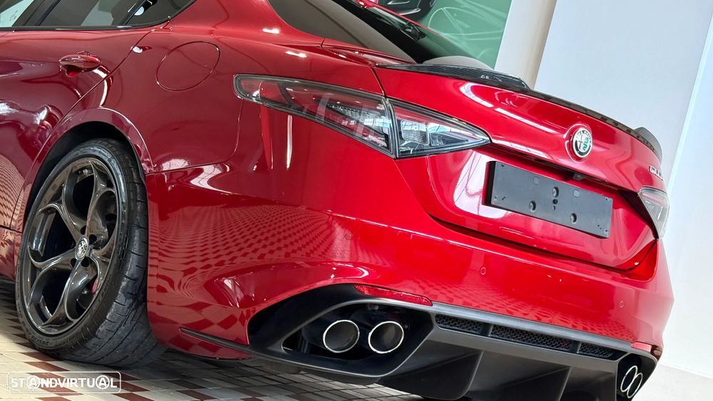 Alfa Romeo Giulia 2.9 V6 Bi-Turbo AT8 Quadrifoglio - 7