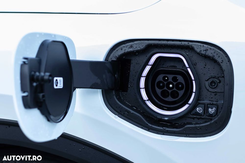 Ford Kuga 2.5 Duratec FWD PHEV Titanium - 8