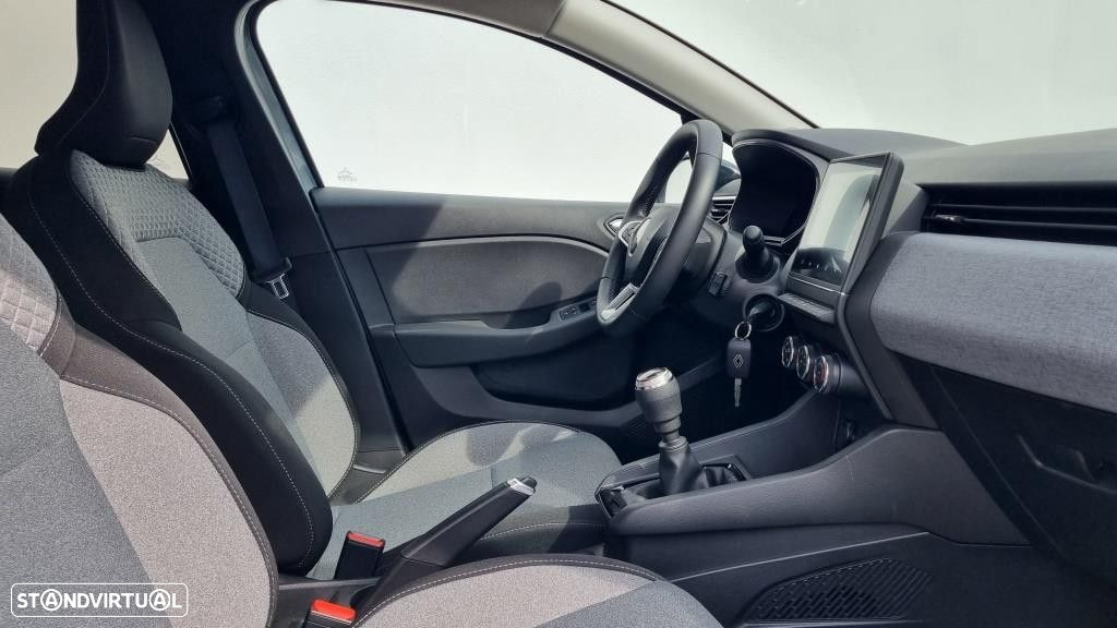 Renault Clio 1.0 TCe Evolution - 17