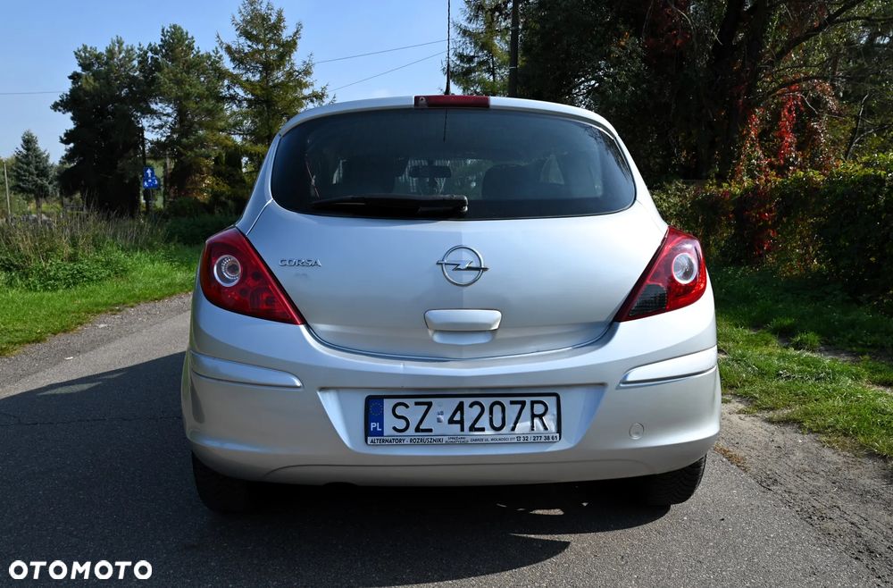 Opel Corsa - 16