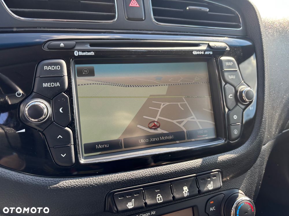 Kia Ceed 1.6 CRDi 128 ISG SW Spirit - 15