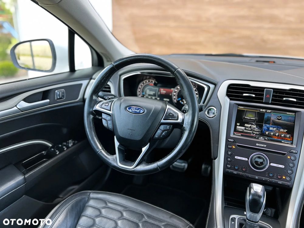 Ford Mondeo - 20