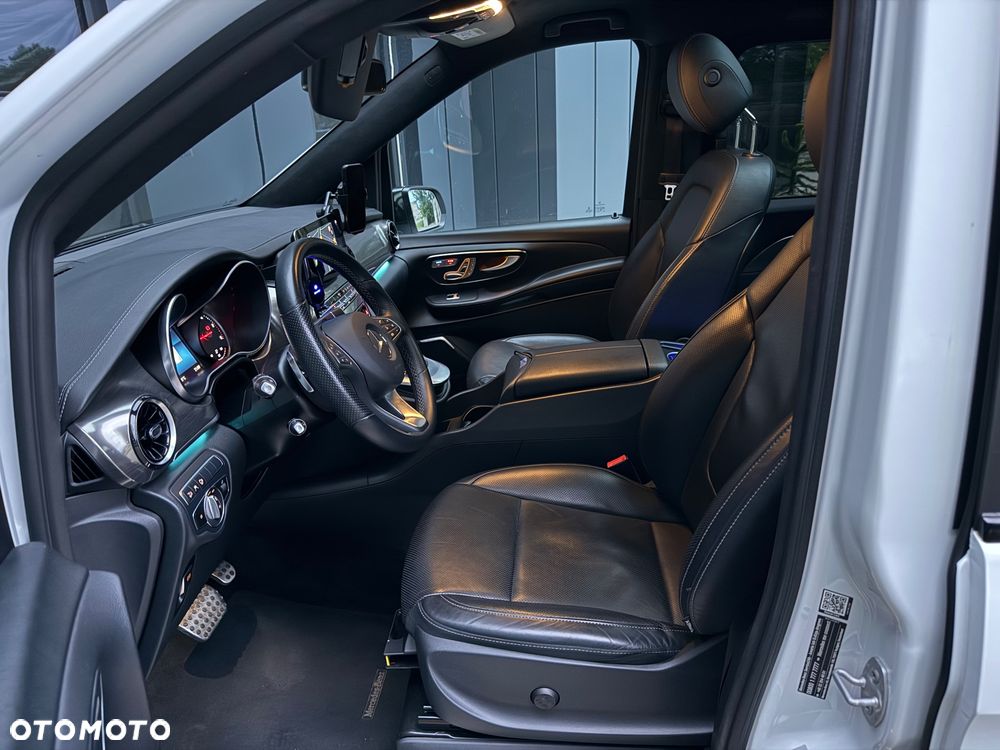 Mercedes-Benz Klasa V 300 d 4-Matic Exclusive 9G-Tronic (d³ugi) - 23