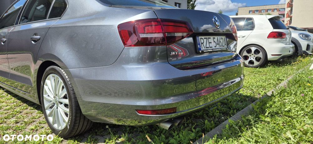 Volkswagen Jetta 1.4 TSI BMT Highline - 8