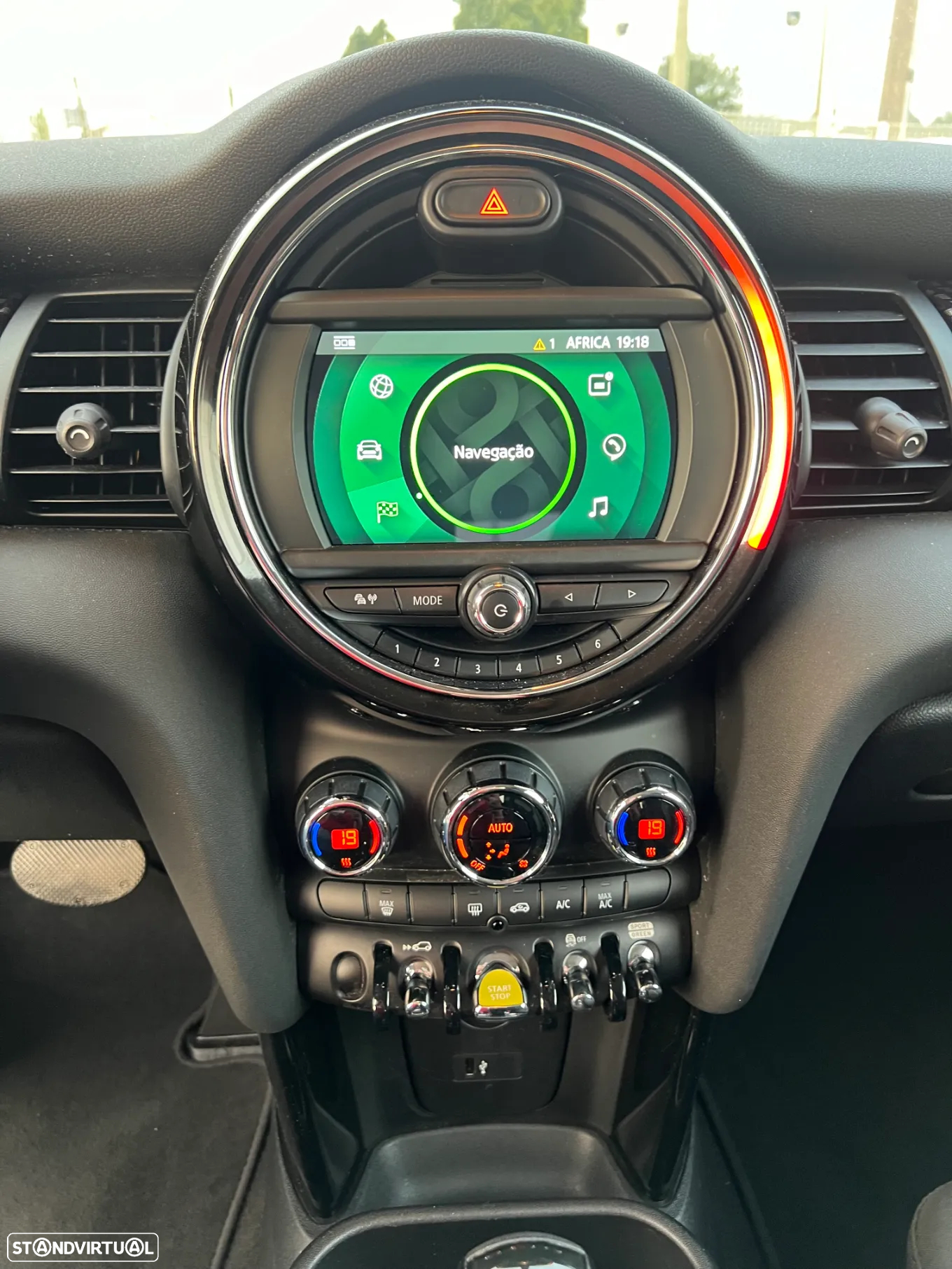 MINI 3 Portas Cooper SE S - 25