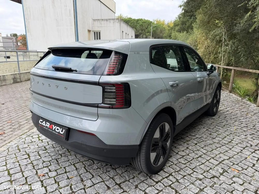 Volvo EX30 69 kWh Single Motor Extended Range Plus - 5