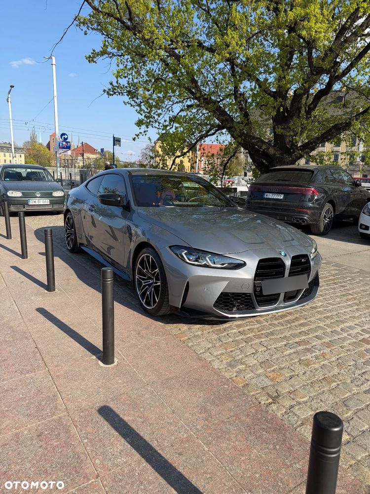 BMW M4 Competition M xDrive sport - 2