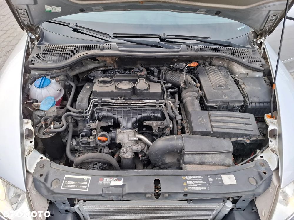 Skoda Octavia 2.0 TDI CR DPF RS - 37