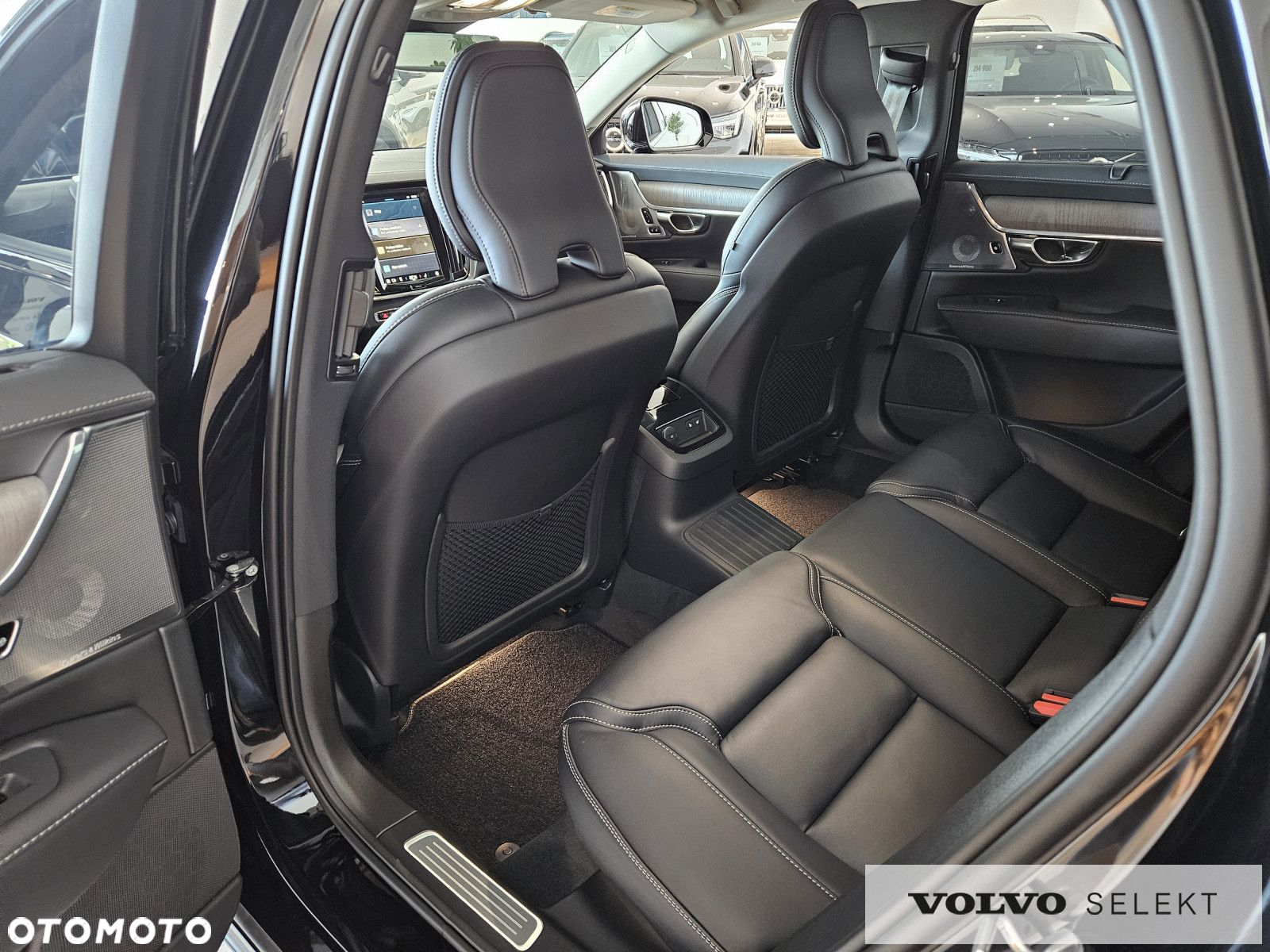 Volvo S90 - 19