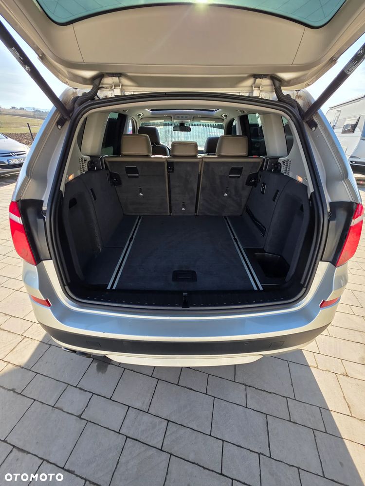 BMW X3 xDrive28i Advantage - 16