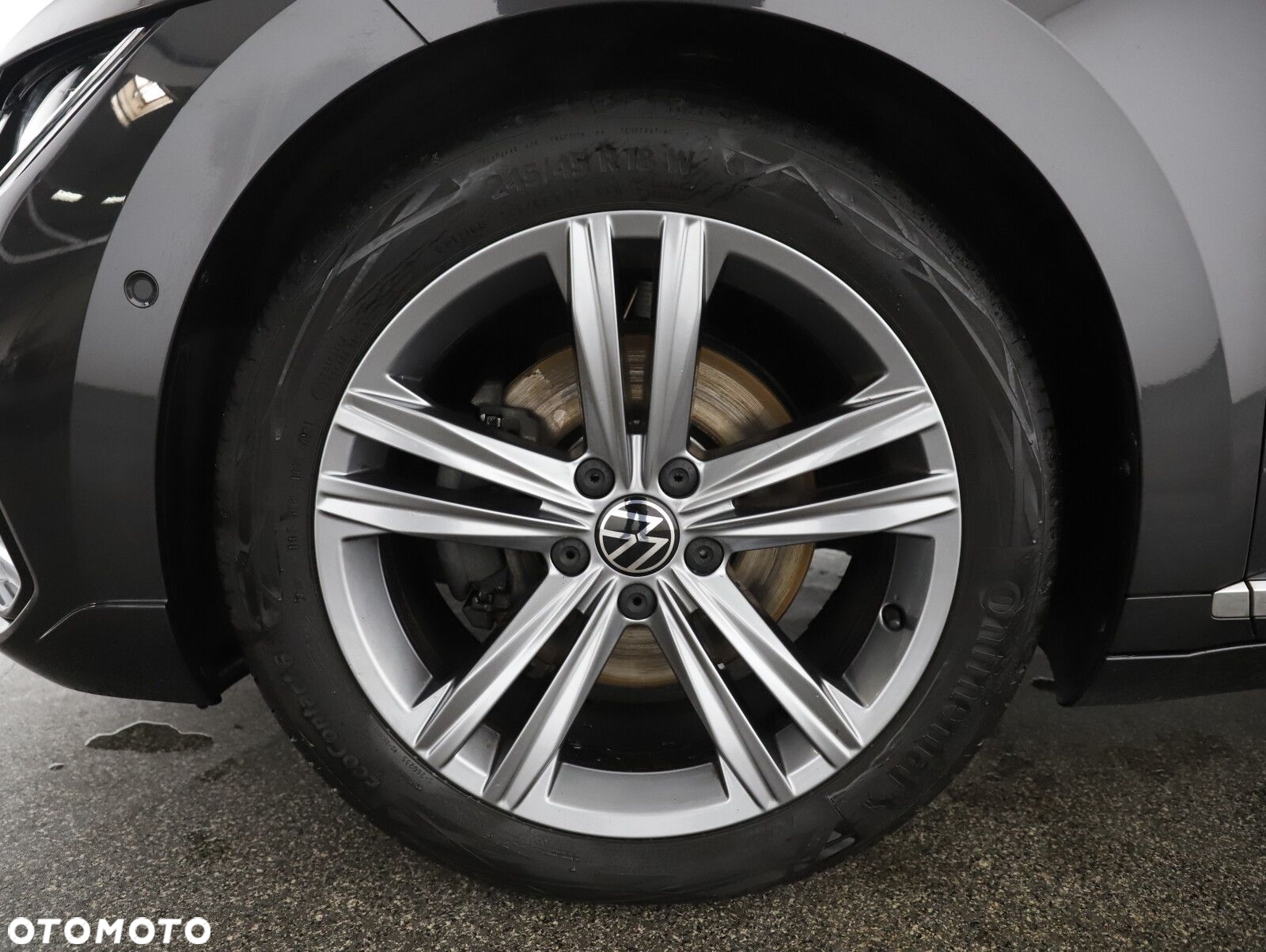 Volkswagen Arteon 2.0 TDI R-Line DSG - 29