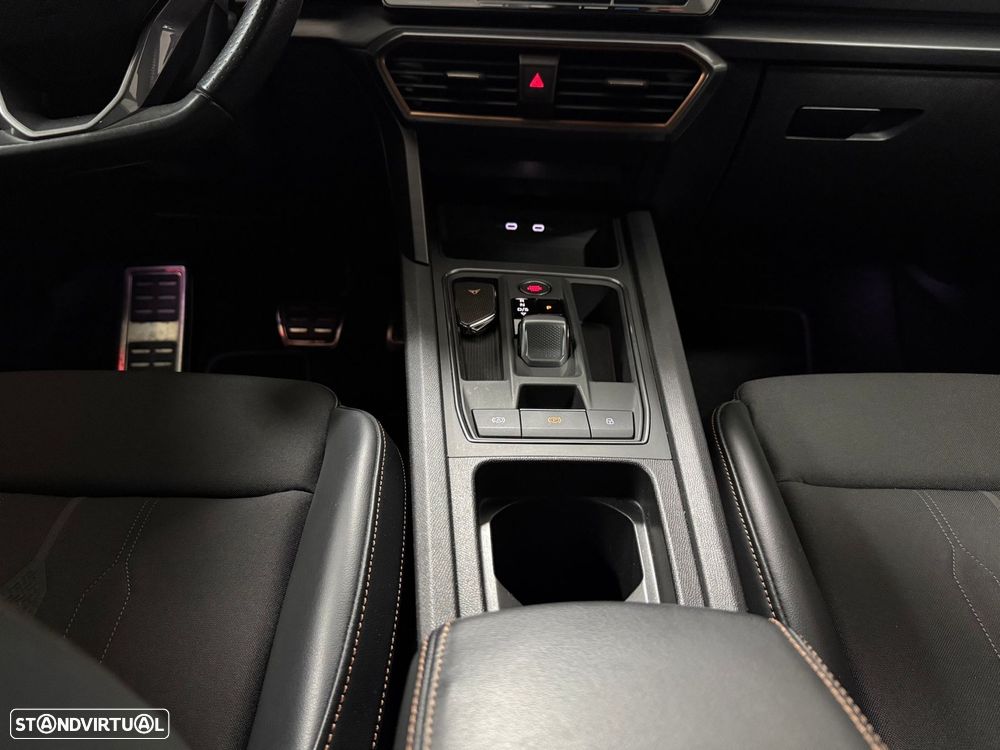 Cupra Formentor 1.4 e-Hybrid DSG VZ - 29