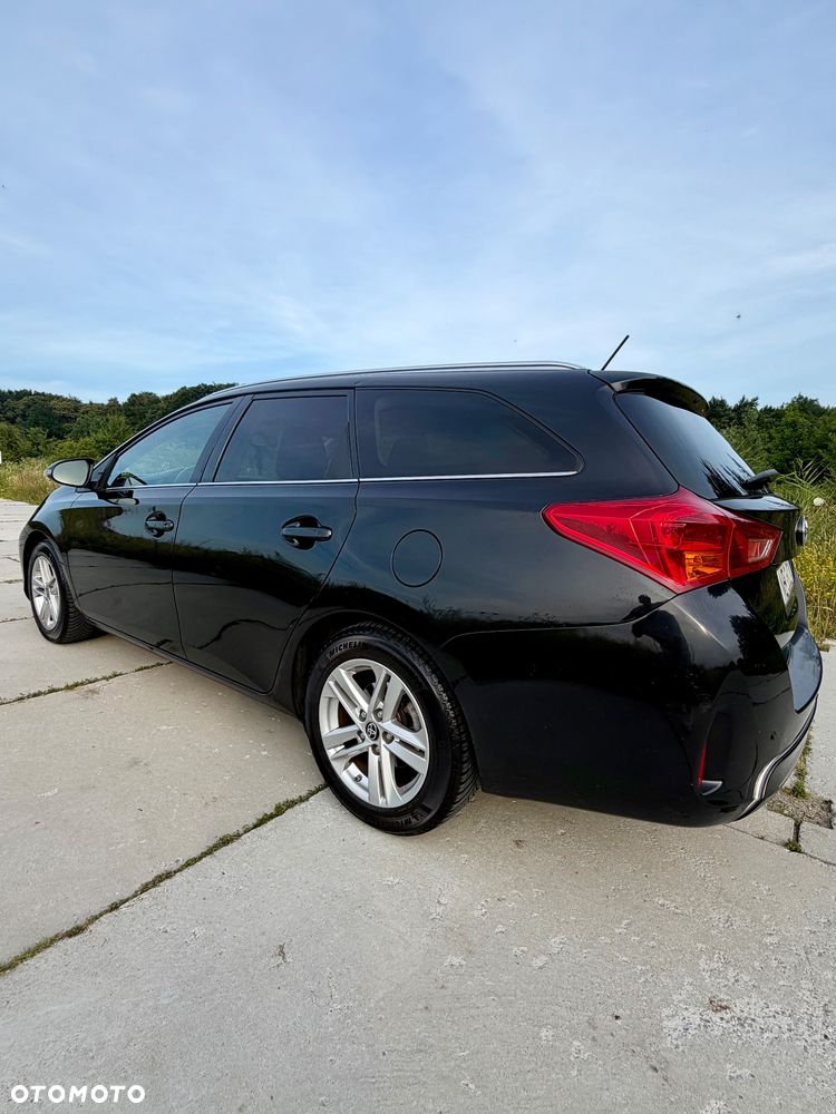 Toyota Auris 1.6 Active - 6