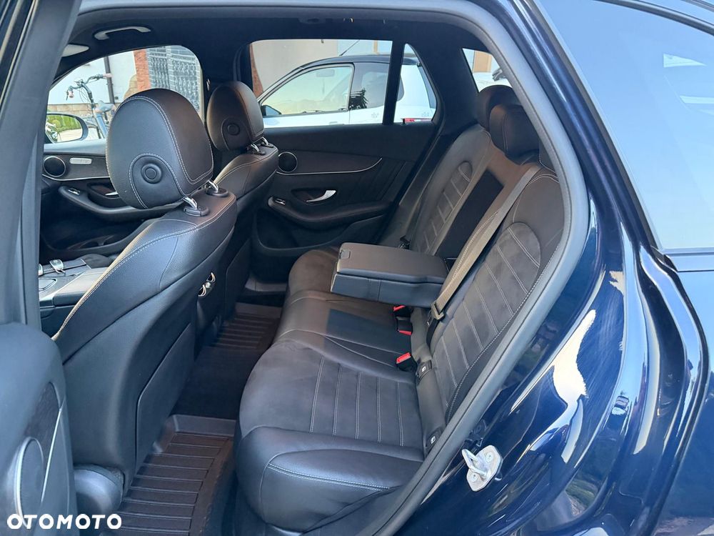 Mercedes-Benz GLC 400 d 4Matic 9G-TRONIC AMG Line - 13