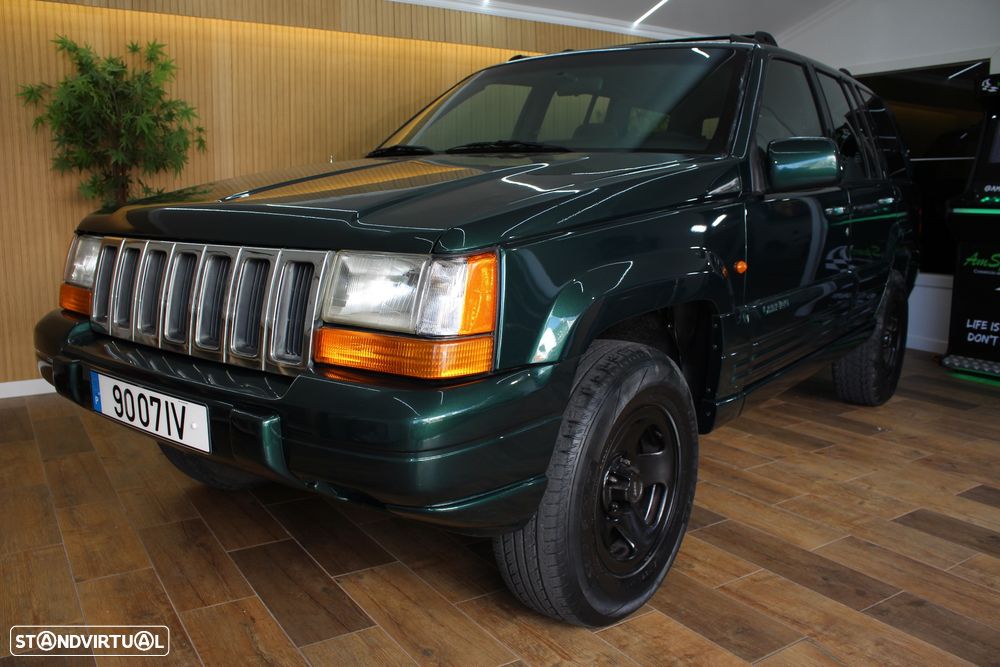 Jeep Grand Cherokee 2.5 TD Laredo - 19
