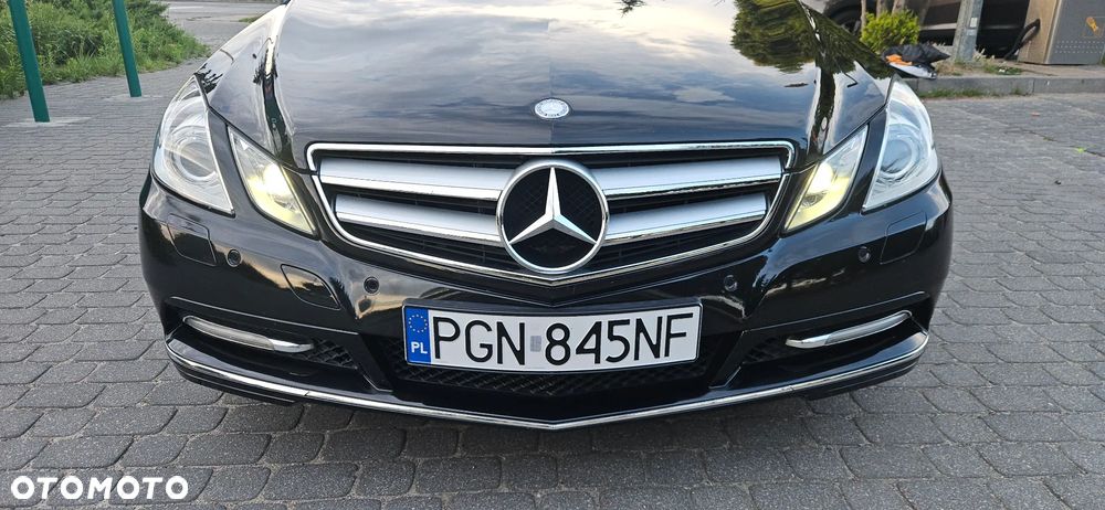 Mercedes-Benz Klasa E 200 CGI BlueEFFICIENCY Automatik Avantgarde - 14
