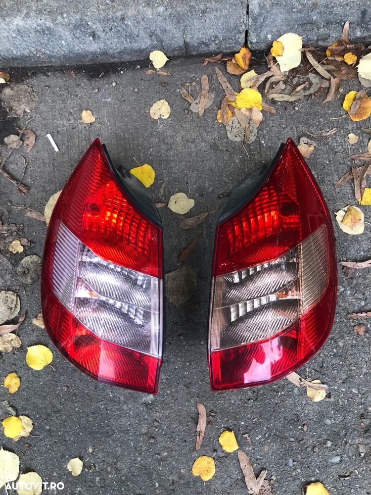 Stop stanga/Stop dreapta spate Renault Scenic 2005 - 1