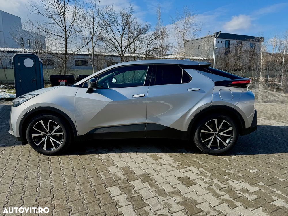 Toyota C-HR 2.0 HEV 197 CP 4x2 CVT Dynamic - 8