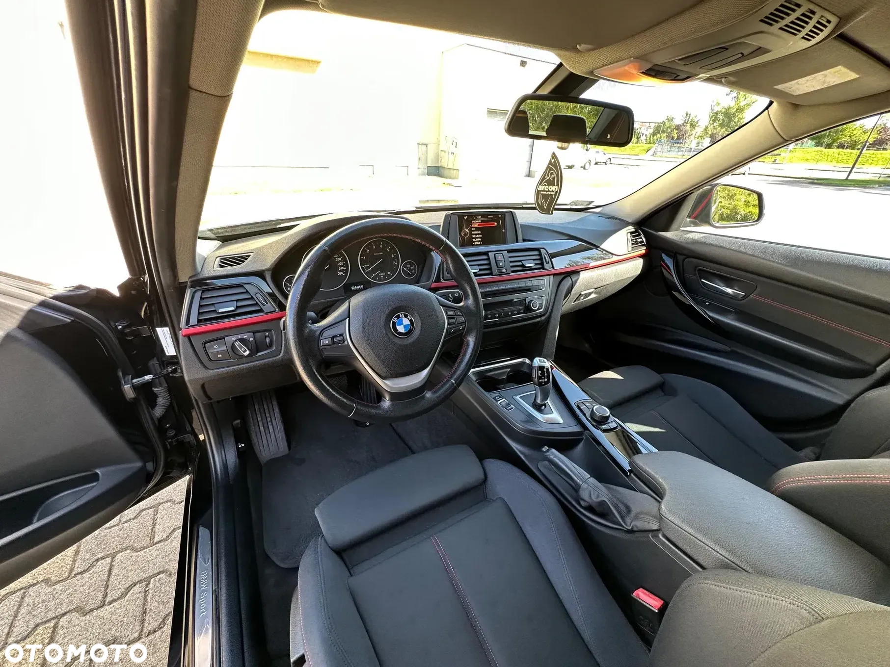 BMW Seria 3 - 33