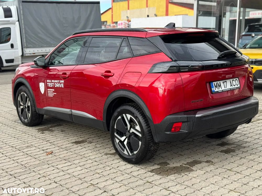 Peugeot 2008 1.2L PureTech 100 S&S BVM6 Allure - 5