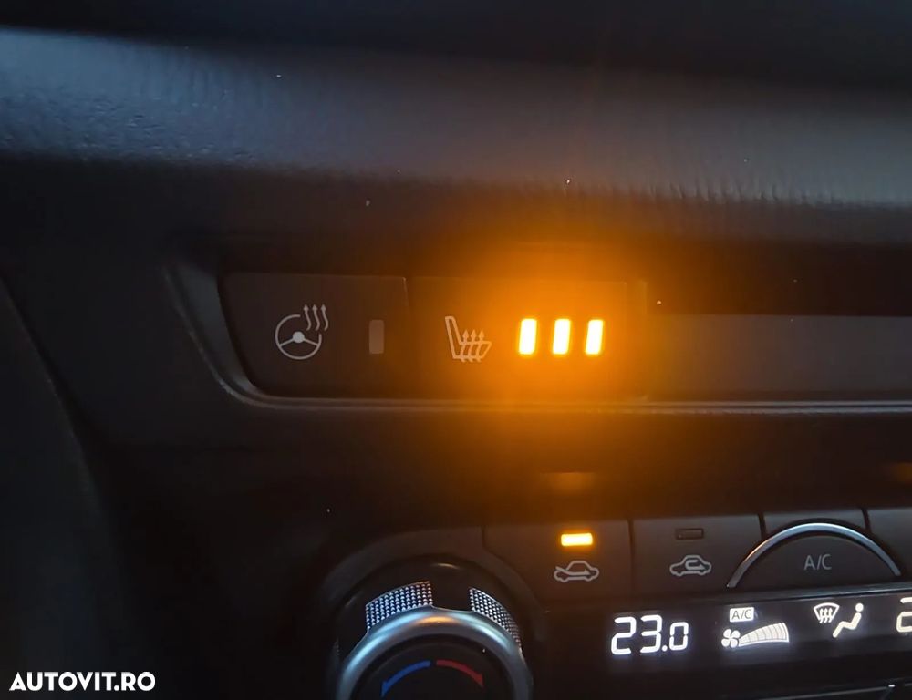 Mazda 3 SKYACTIV-D 150 Exclusive-Line - 23