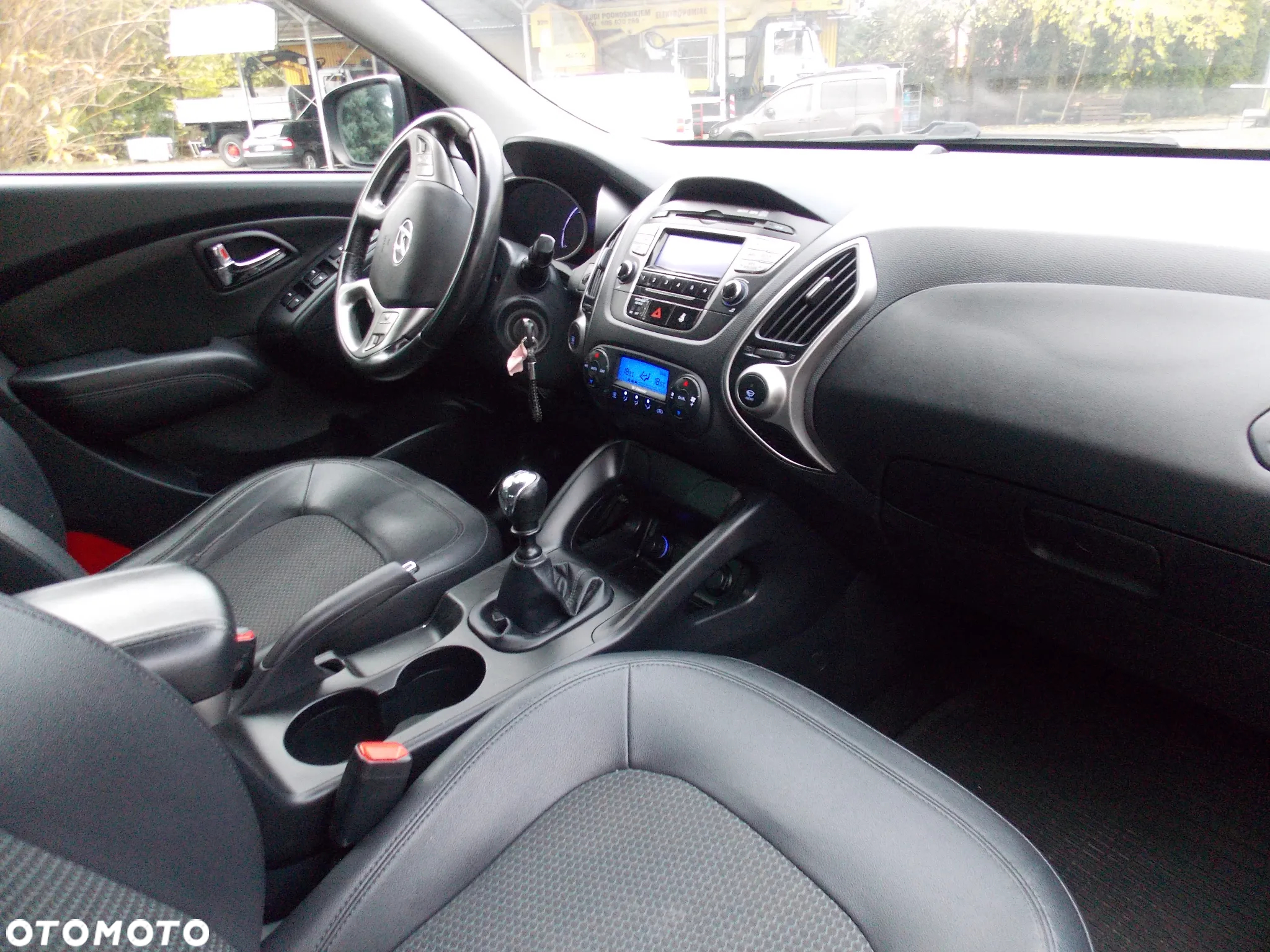 Hyundai ix35 1.6 2WD blue Style - 14