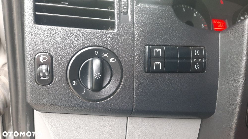 Volkswagen Crafter - 12