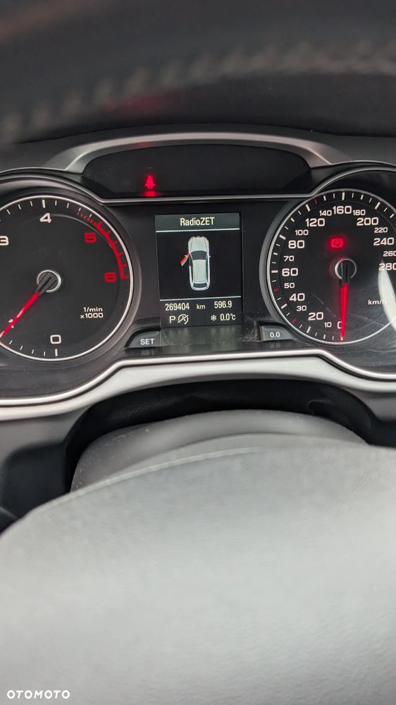 Audi A4 Avant 2.0 TDI S tronic design - 17