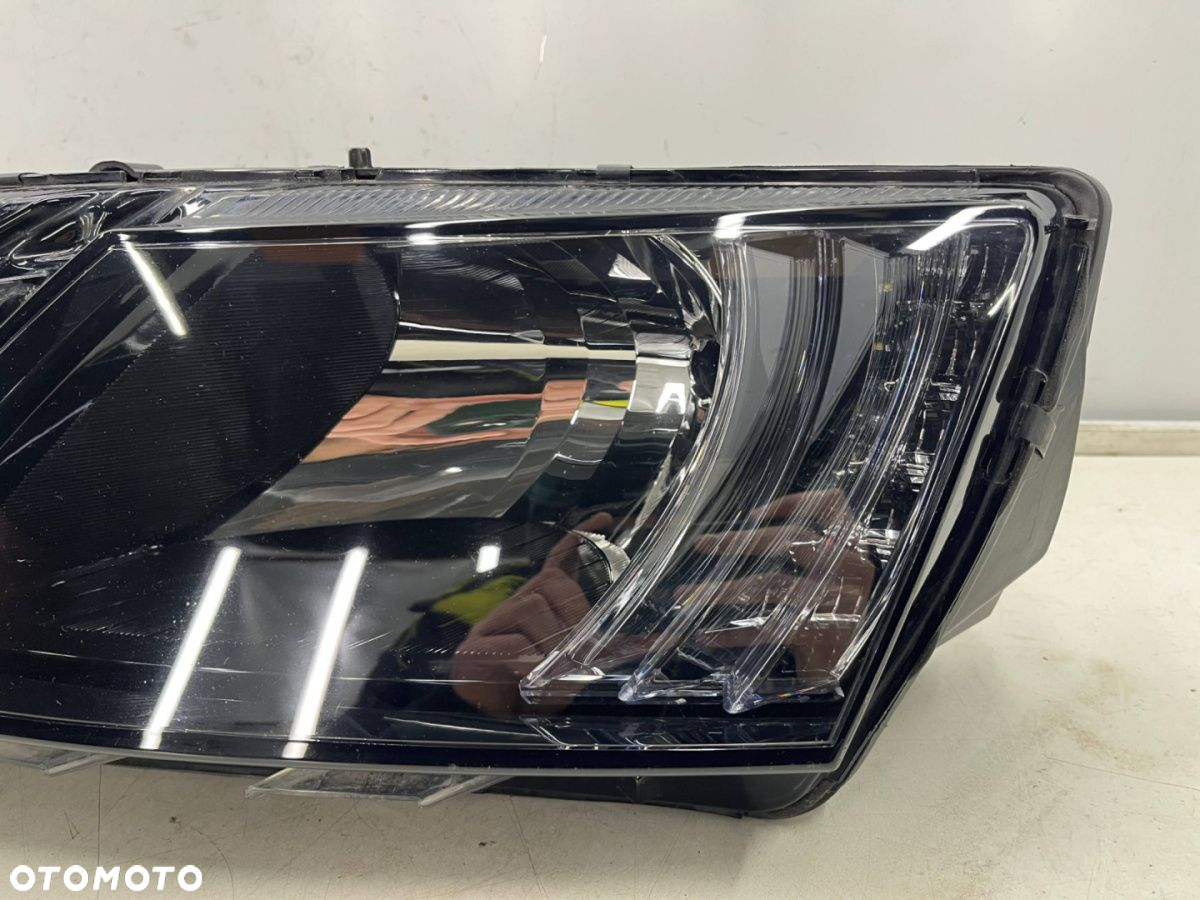 Lampa reflektor Skoda Octavia III LIFT 16-20r. lewa przednia na żarówkę H7 DRL LED 5e1941015c - 11