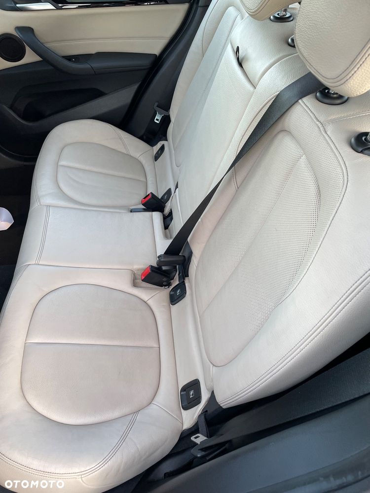 BMW X1 xDrive20d M Sport - 14