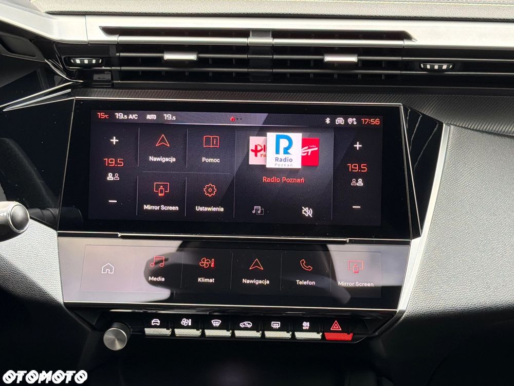 Peugeot 308 BlueHDi 130 EAT8 GT - 10